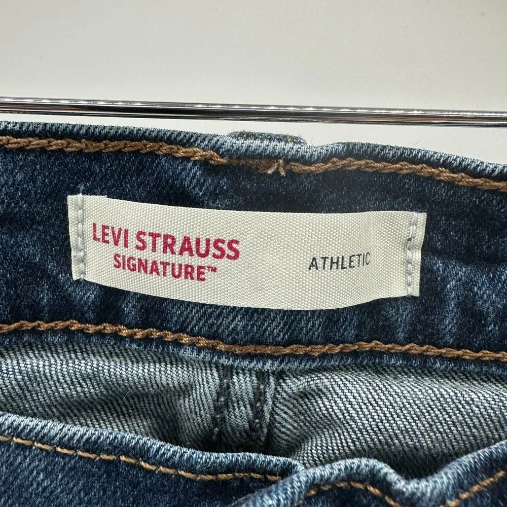 Levi Strauss Signature Jeans Mens Blue Denim Athletic Skinny 5-Pocket Outdoor